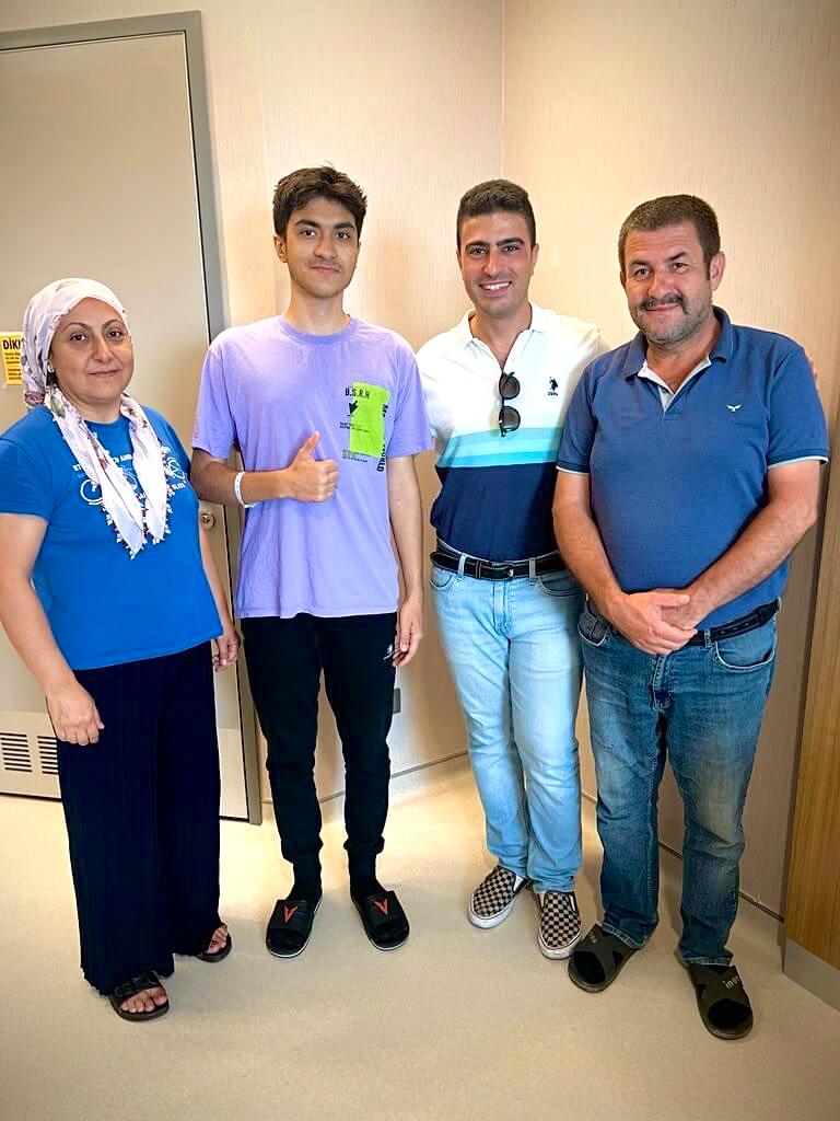 11e9c3f0-6afd-47db-bbc6-288547c86b81 svg+xml;charset=utf